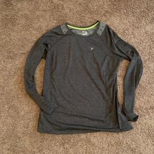 Old Navy active L/S shirt